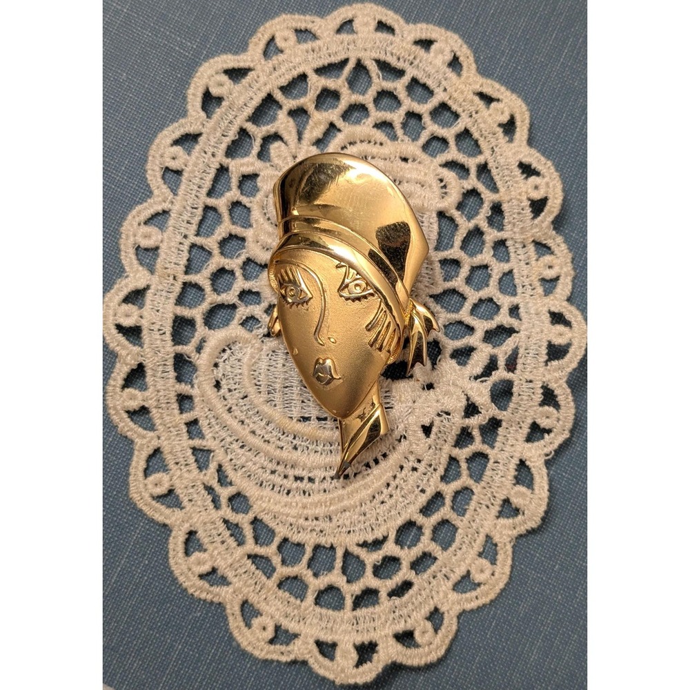 Vintage Art Deco Style Lady Face Brooch Gold Tone Abstract Portrait Pin